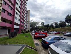 Yio Chu Kang Green (D20), Shop House #580067181